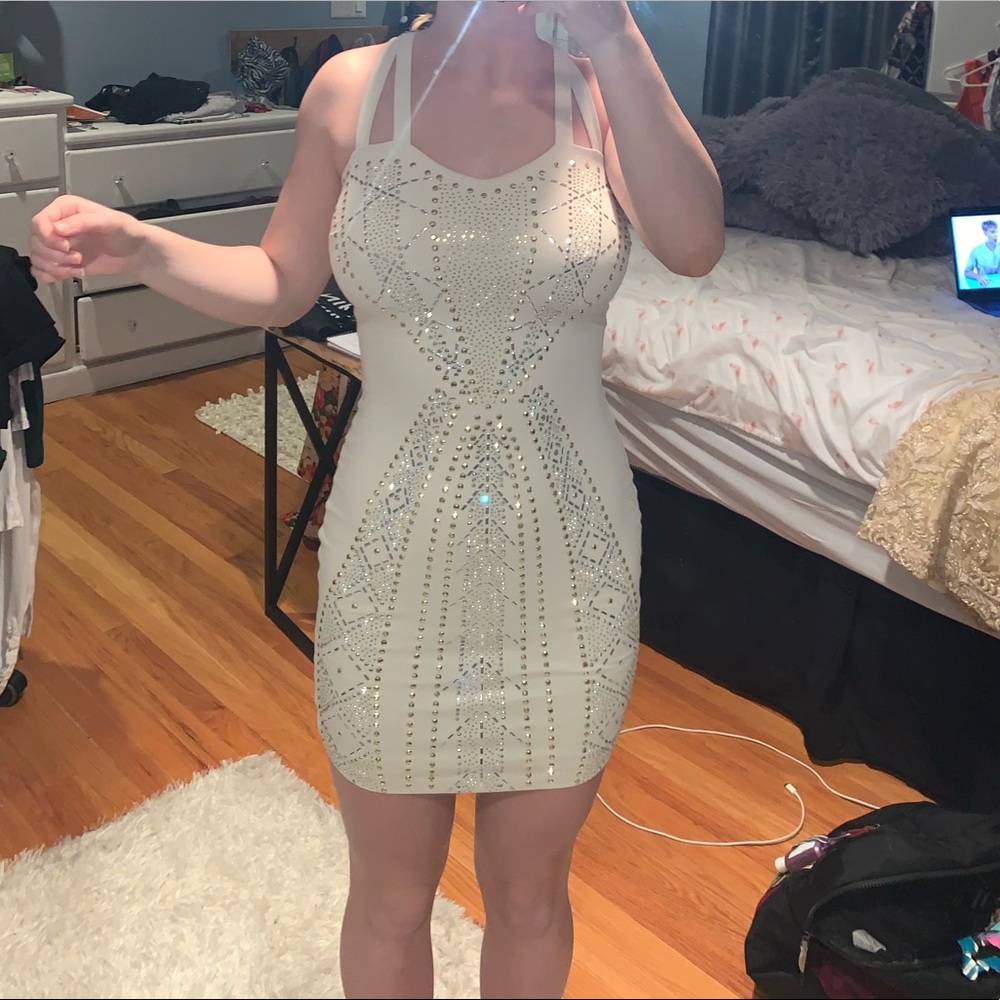 Bebe dress
